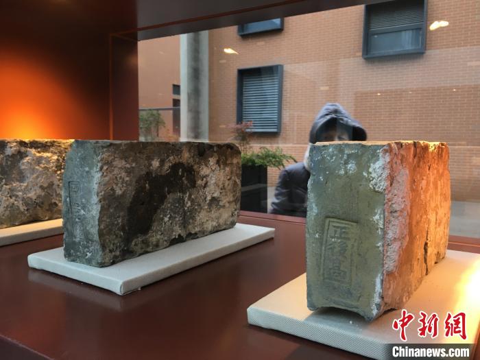 南京为“砖头”设馆：数十万块明城砖里挑“宝贝”